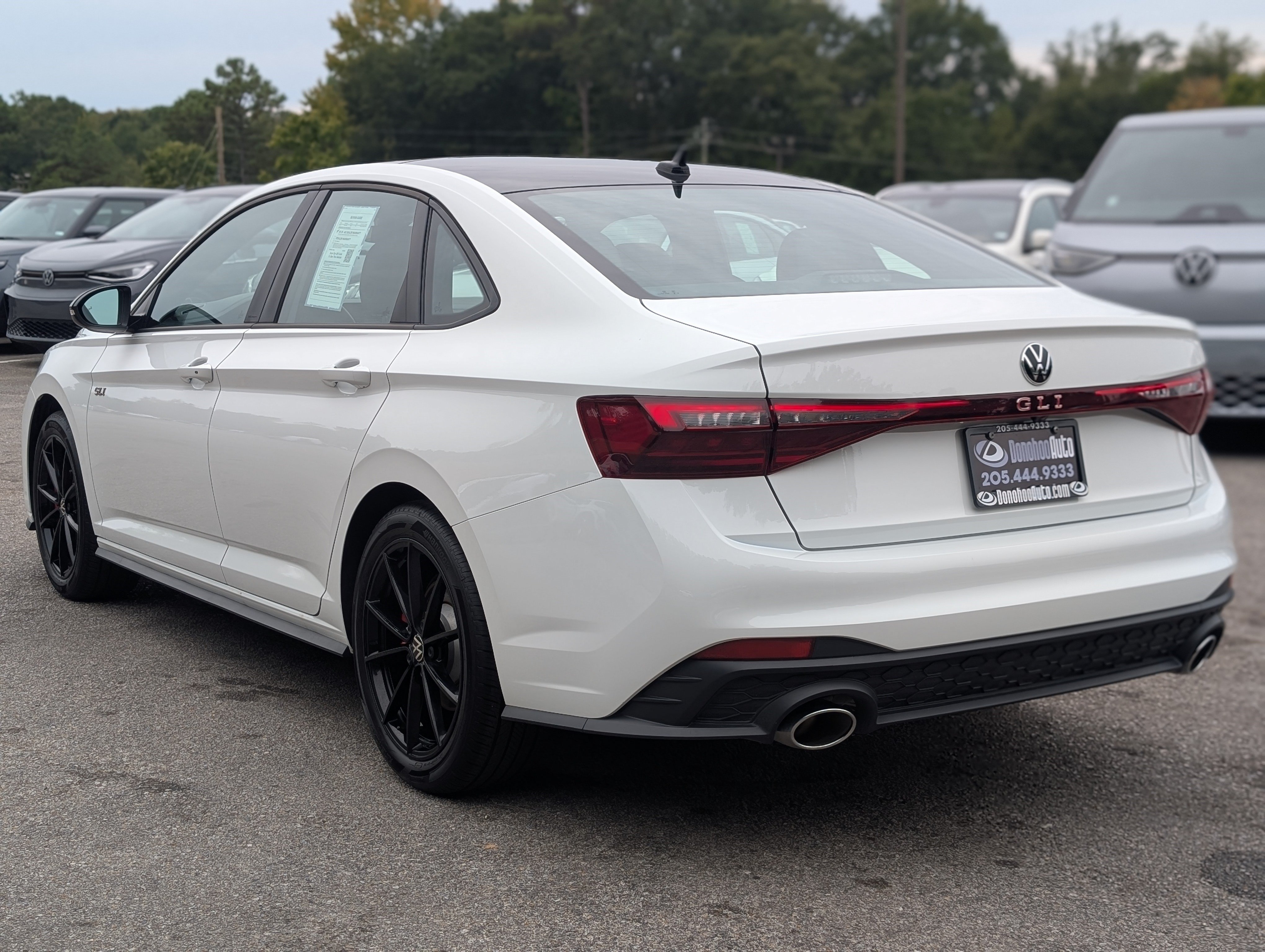 Used 2026 Volkswagen Jetta GLI Autobahn FWD image 7
