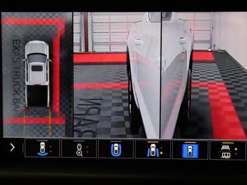Used 2021 GMC Sierra 1500 AT4 w/ AT4 Premium Package AWD/4WD image 17