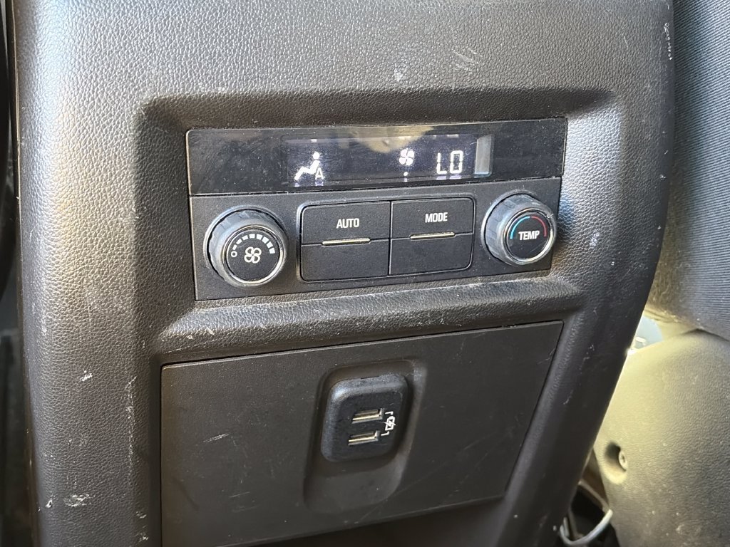 Used 2018 Chevrolet Traverse LS AWD/4WD image 10
