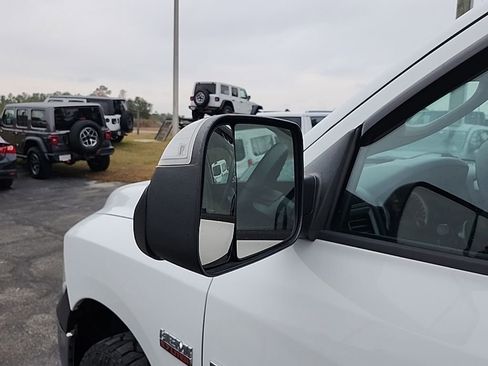 Used 2018 RAM 1500 Tradesman w/ Popular Equipment Group image 19