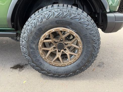 Used 2023 Ford Bronco Black Diamond AWD/4WD image 34