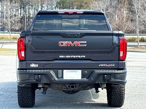 Used 2024 GMC Sierra 1500 AT4X w/ AT4X AEV Edition image 18