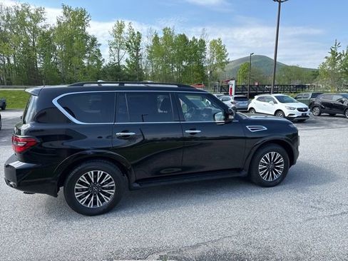 Used 2024 Nissan Armada SL w/ Midnight Edition Package AWD/4WD image 26