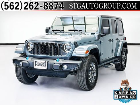 Used 2024 Jeep Wrangler Unlimited w/ Convenience Group AWD/4WD image 1
