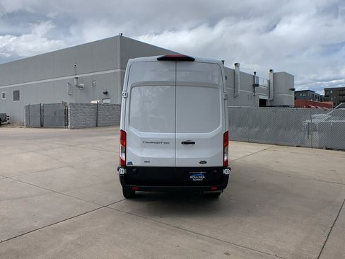 Used 2023 Ford Transit 250 148 High Roof AWD image 4