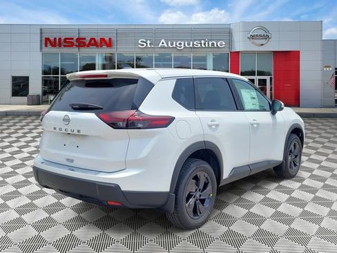 New 2026 Nissan Rogue SV FWD image 2