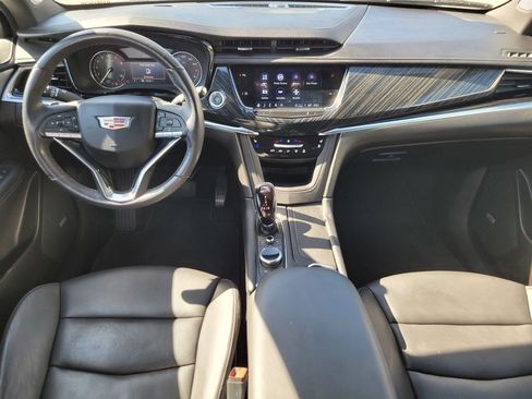 Certified 2024 Cadillac XT6 Premium Luxury FWD image 13