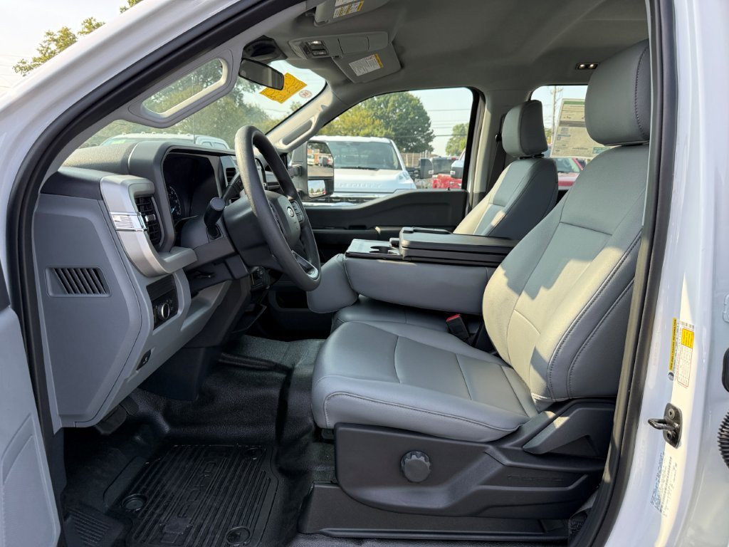 New 2027 Ford F350 XL RWD image 12