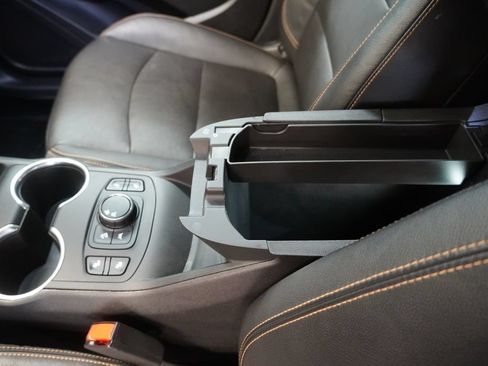 Used 2021 GMC Terrain SLT FWD image 24