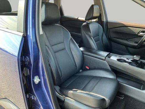 Used 2023 Nissan Rogue SV w/ SV Premium B Package FWD image 30