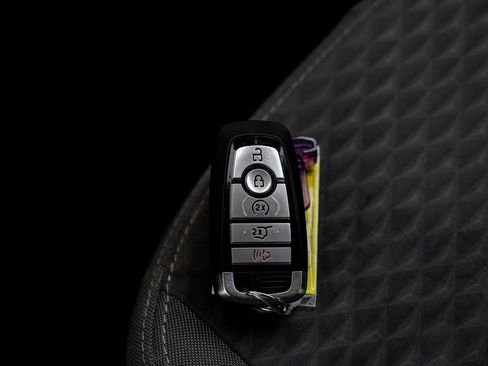 Used 2022 Ford Escape SE w/ Convenience Package image 71