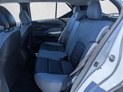 Used 2024 Nissan Kicks SR w/ SR Premium Package FWD image 17