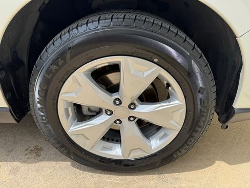 Used 2015 Subaru Forester 2.5i Limited w/ Popular Package #1 image 8