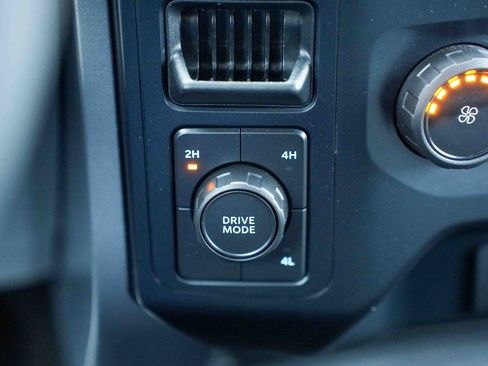 Used 2022 Ford F150 XLT w/ XTR Package image 29