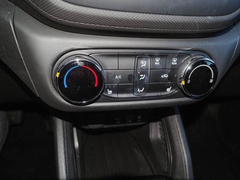 Certified 2022 Chevrolet TrailBlazer LT FWD image 12