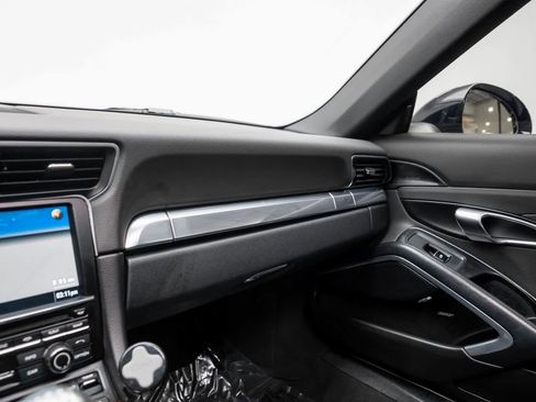 Used 2015 Porsche 911 Carrera 4S image 38