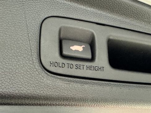 Used 2024 Honda CR-V Sport Touring image 15