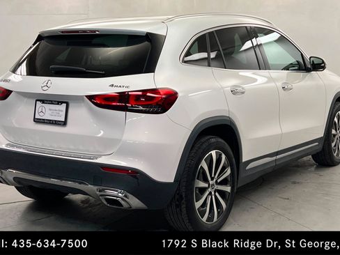 Certified 2022 Mercedes-Benz GLA 250 4MATIC w/ Premium Package Lite image 5