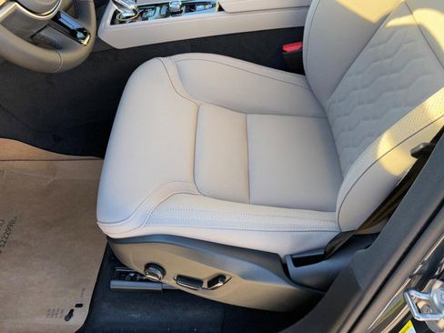 New 2026 Volvo XC90 B5 Core w/ Protection Package image 12