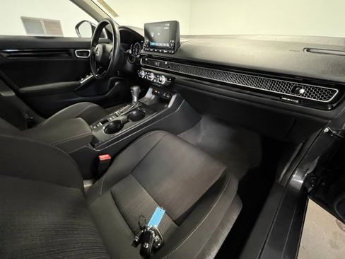 Used 2023 Honda Civic EX image 10