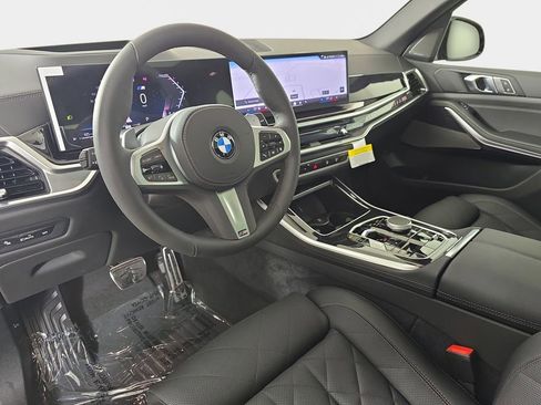 New 2026 BMW X5 xDrive40i AWD/4WD image 16