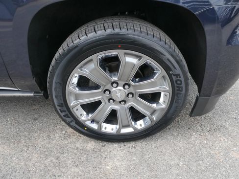 Used 2017 Chevrolet Tahoe Premier AWD/4WD image 37