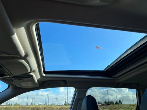 Used 2020 Subaru Forester Limited image 26