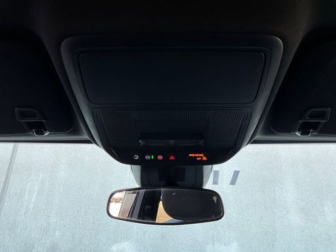 Used 2025 Chevrolet Equinox LT image 15