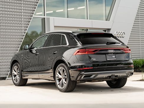 Certified 2023 Audi Q8 Premium Plus AWD/4WD image 5