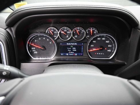 Used 2020 Chevrolet Silverado 1500 LTZ w/ LTZ Premium Package AWD/4WD image 9
