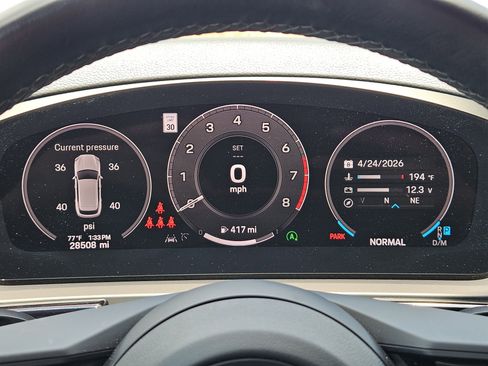 Certified 2024 Porsche Cayenne AWD/4WD image 16
