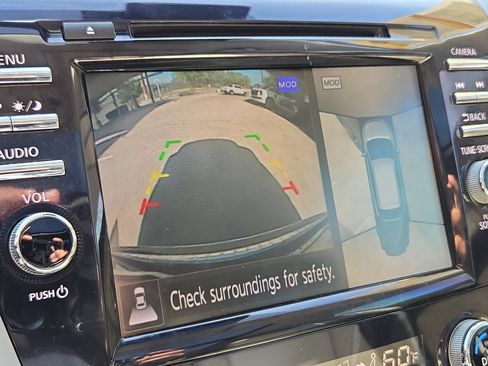 Used 2023 Nissan Murano SL w/ SL Moonroof Package FWD image 19