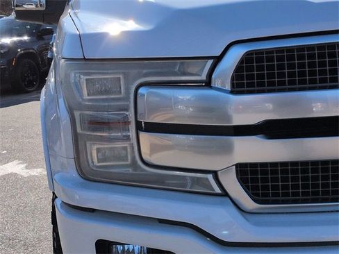 Used 2019 Ford F150 Platinum w/ Equipment Group 701A Luxury image 9