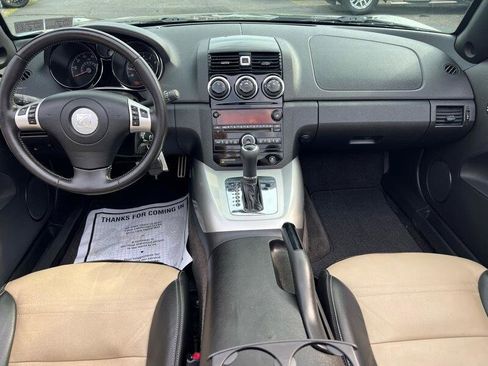 Used 2008 Saturn Sky w/ Premium Trim Package image 13