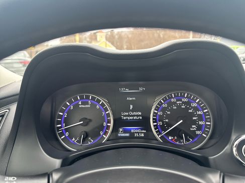 Used 2015 INFINITI Q50 Premium w/ Navigation Package image 28