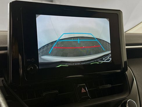 Used 2024 Toyota Corolla LE image 19