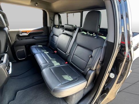 Used 2022 GMC Sierra 1500 Denali RWD image 21