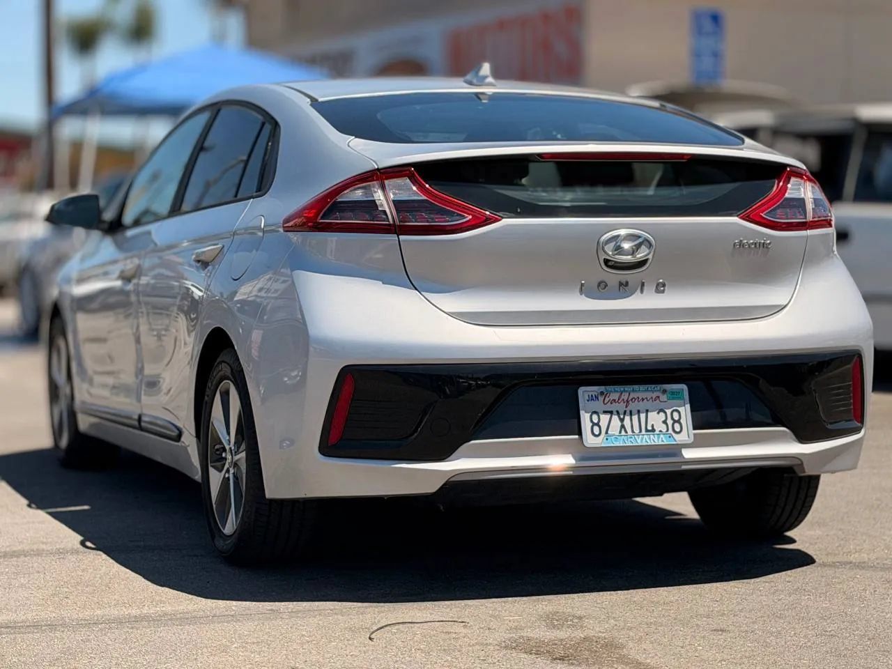 Used 2019 Hyundai Ioniq Electric FWD image 13