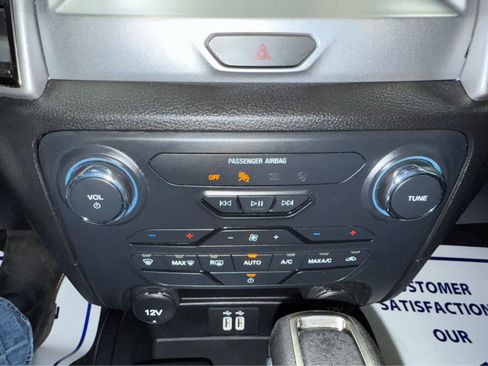 Used 2023 Ford Ranger XLT w/ Equipment Group 301A Mid image 11