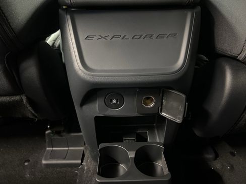 New 2026 Ford Explorer Active image 31