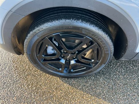 Certified 2024 Kia Telluride SX Prestige X-Line image 10