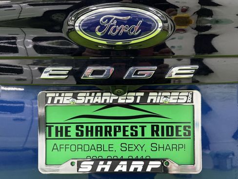 Used 2023 Ford Edge Titanium w/ Cargo Accessory Package image 13