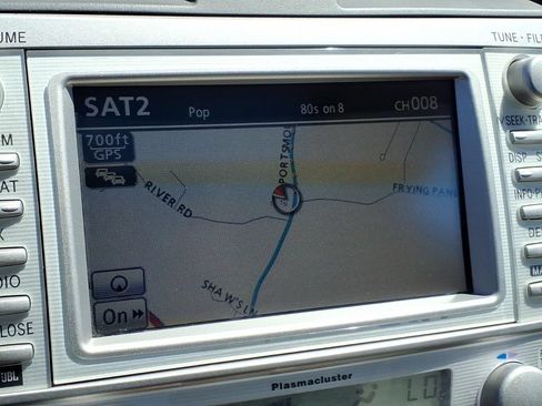 Used 2011 Toyota Camry XLE w/ SE/XLE Extra-Value Pkg FWD image 25