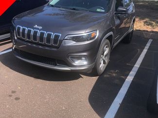 Used 2019 Jeep Cherokee Limited image 1