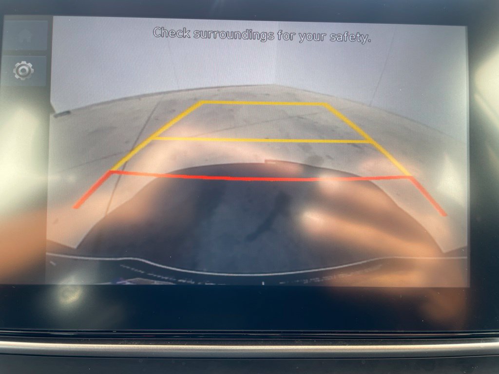 Used 2025 Hyundai Venue SEL FWD image 11