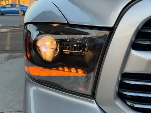 Used 2016 RAM 1500 Sport RWD image 6