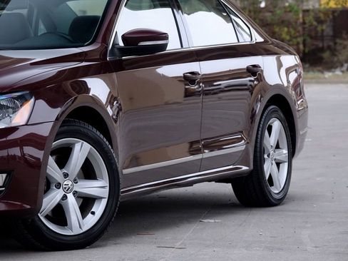 Used 2013 Volkswagen Passat TDI SEL Premium image 22