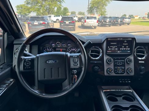 Used 2016 Ford F250 Platinum AWD/4WD image 11