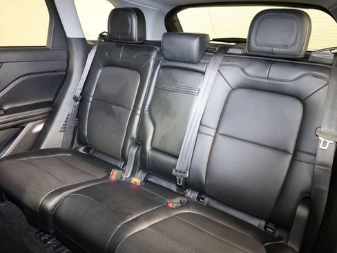 Used 2022 Lincoln Corsair FWD w/ Equipment Group 101A image 11