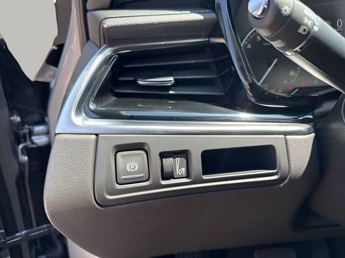 New 2025 Cadillac XT6 Premium Luxury w/ LPO, Floor Liner Package image 29